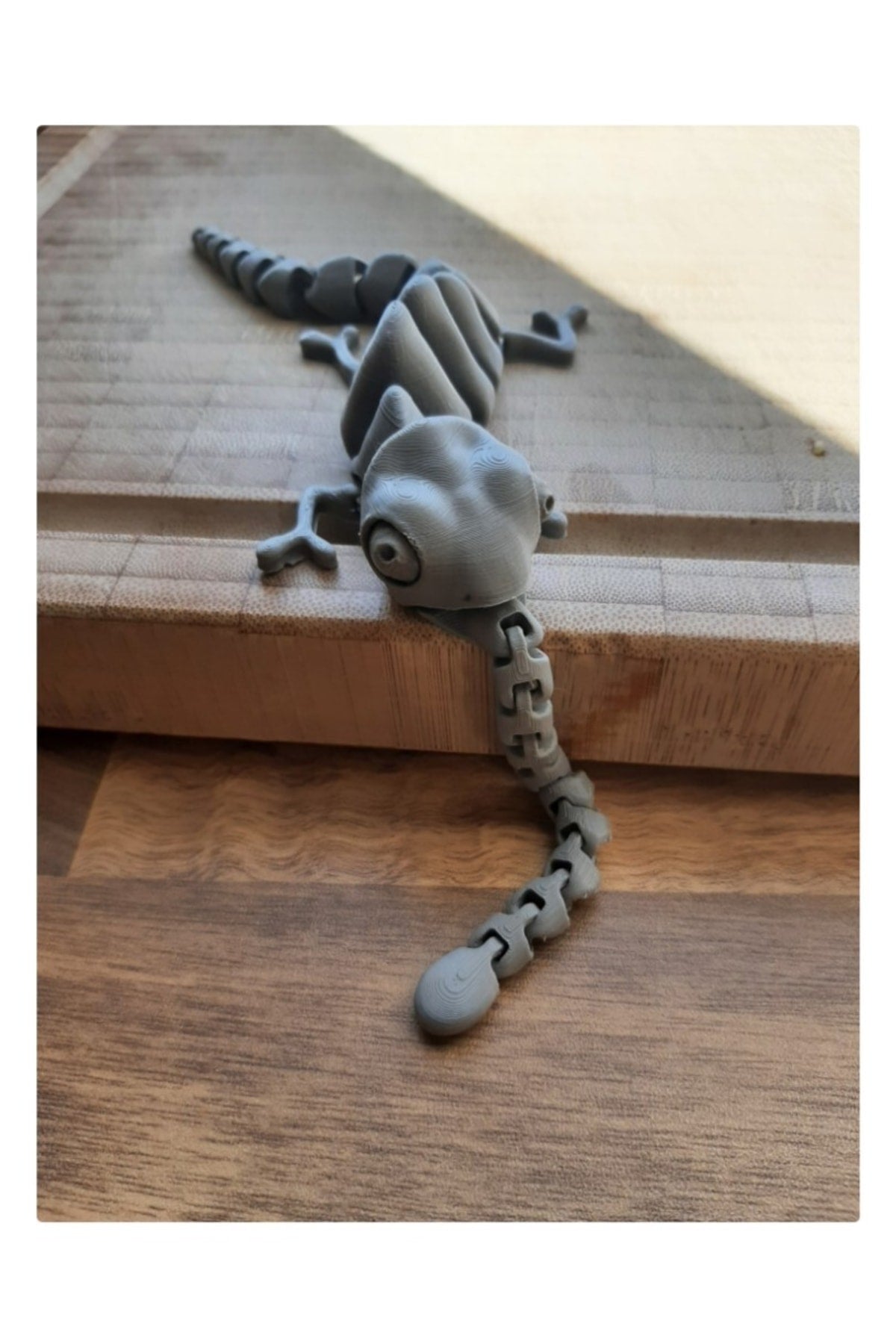 Rörlig kameleontleksak (extra stor) TCS