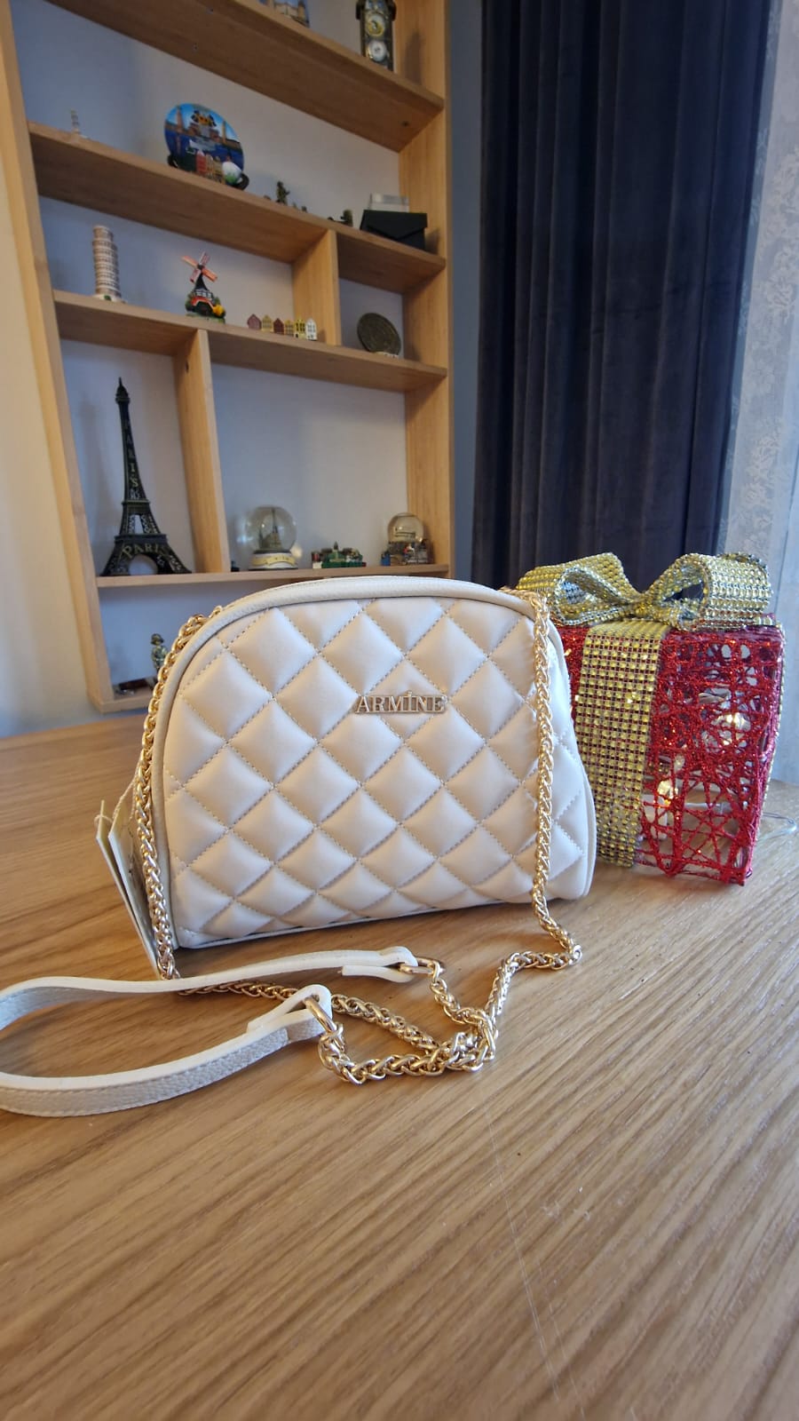 Armine quiltad väska beige (new-v3)