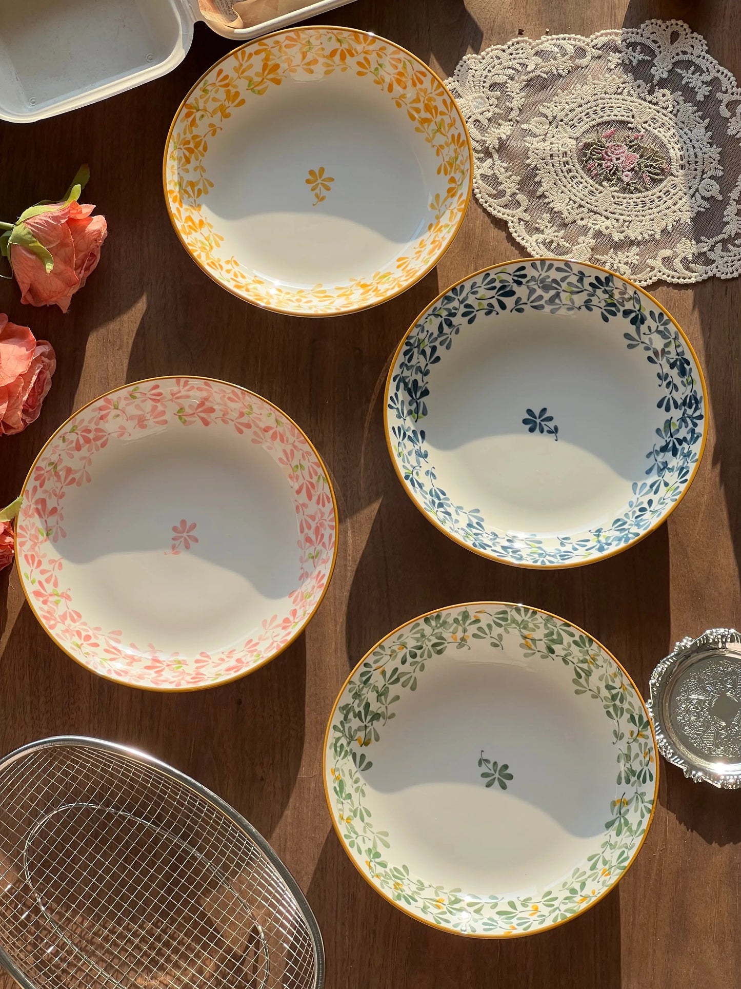 Floral Ceramic Plates -4pcs 8in/20.2cm
