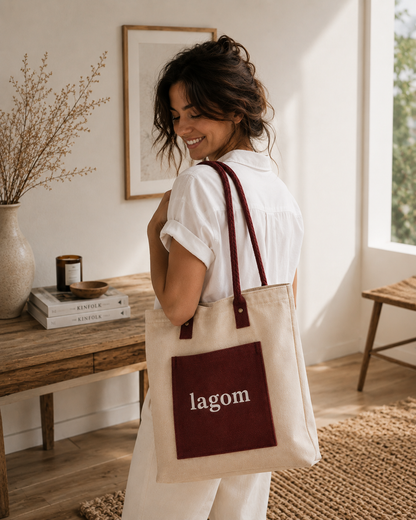 Lagom Röd Blå Toteväska Med Avancerad Förvaringslösning