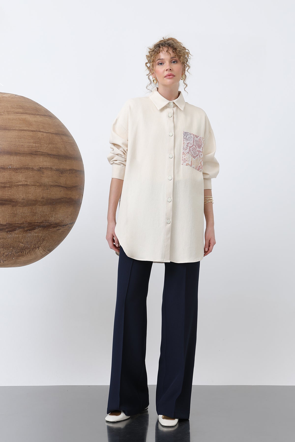 Puane broderad skjorta (new-v3)